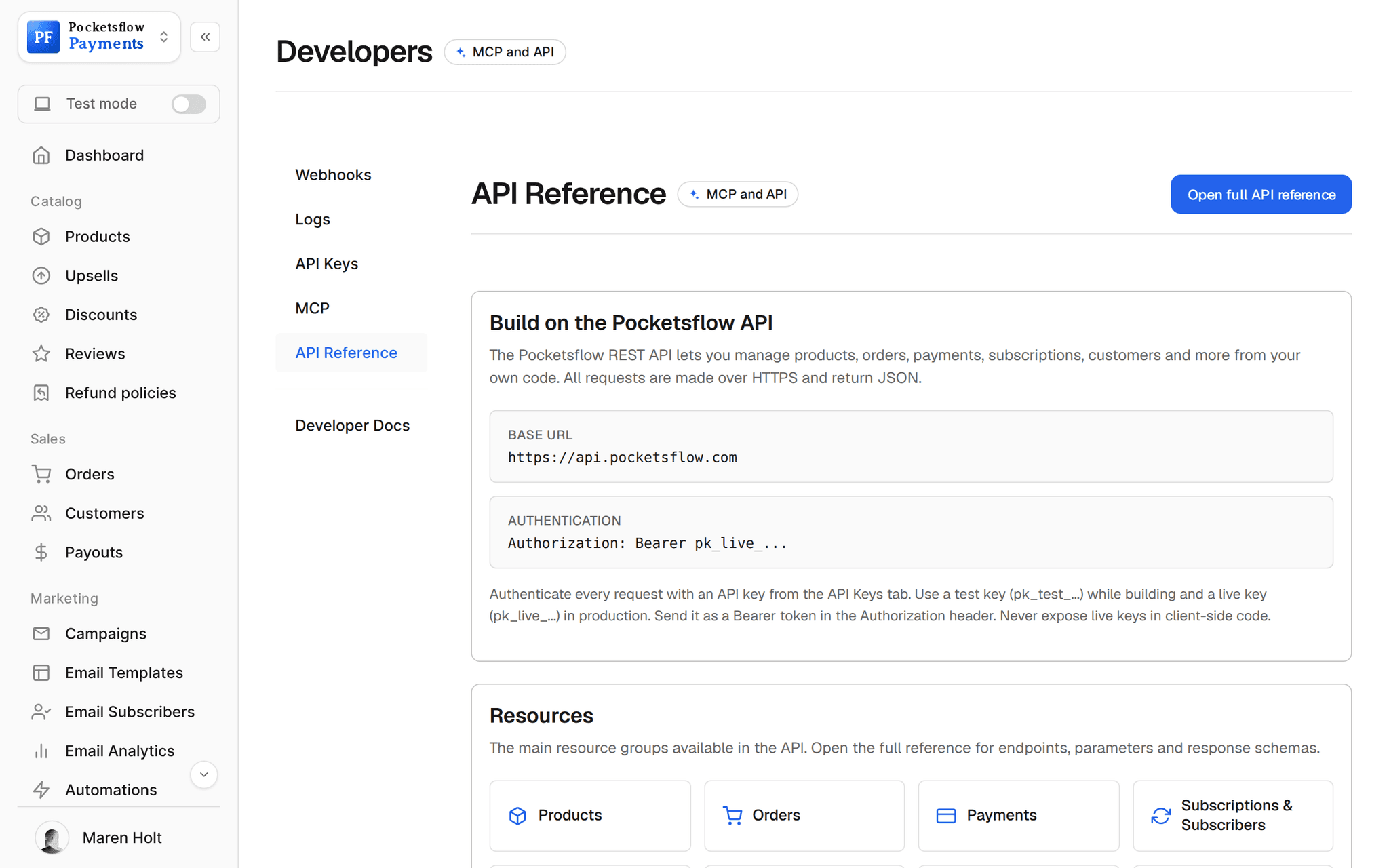 Developers, API Reference: base URL api.pocketsflow.com, bearer authentication with live and test keys, and resource groups for products, orders, payments, and subscriptions and subscribers